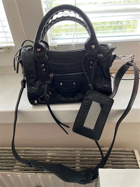 sac city balenciaga faux vrai
